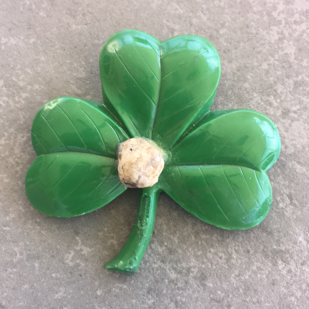 3/$10 Shamrock Pin Brooch With A Rock Shamrock